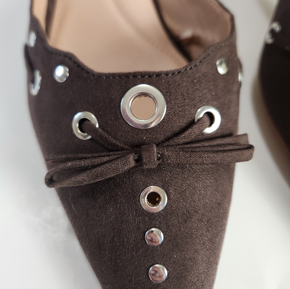 Dark Chocolate Brown Faux Suede Old Money Classic Grommet Pointy Toe Mules Sz 11 - Picture 11 of 15